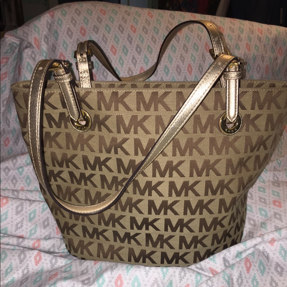 EUC Michael Kors Tote