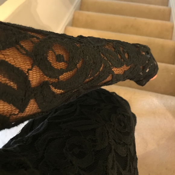 Black Lace Floral Dress - Picture 2 of 3