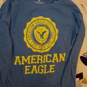 American Eagle top