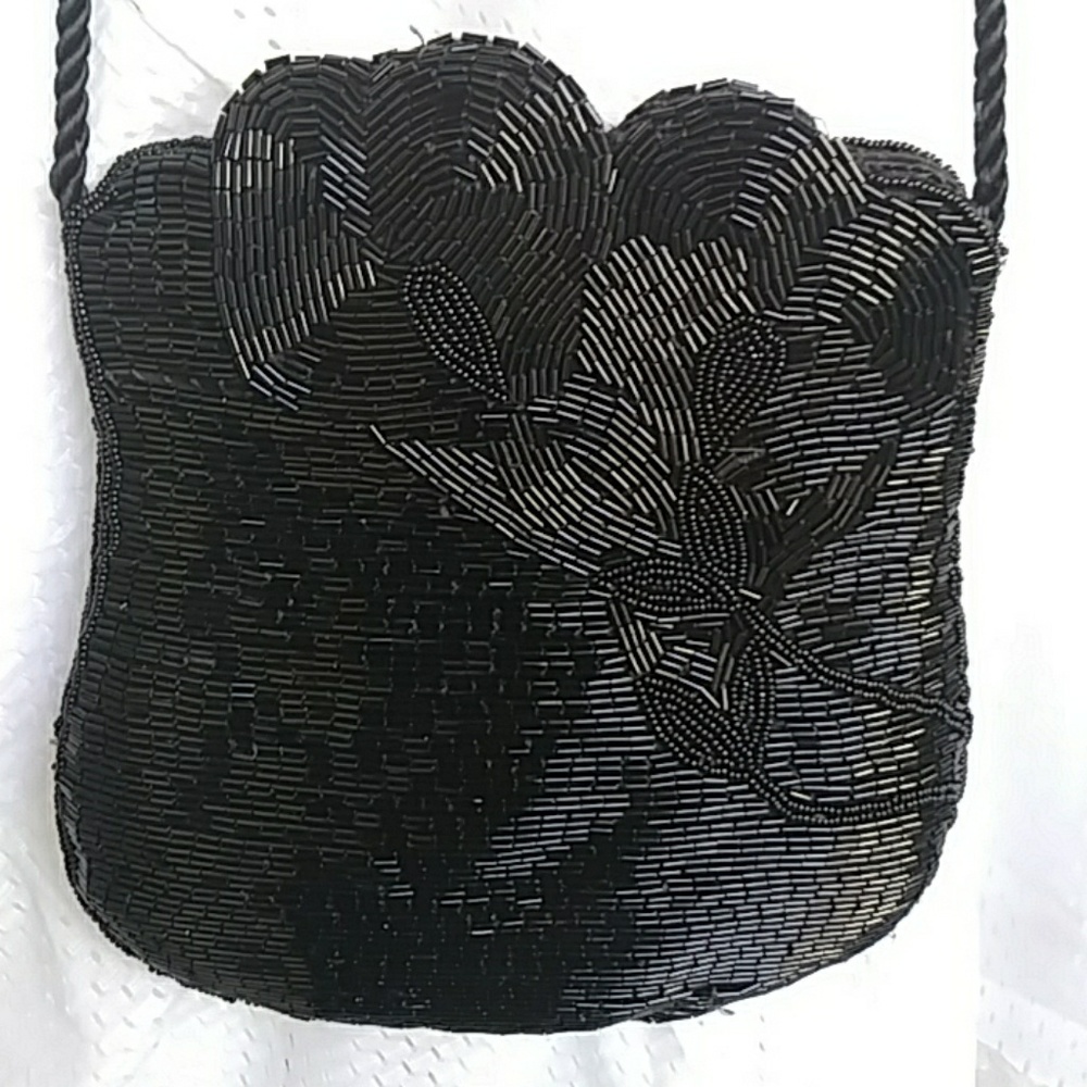 Art deco purse