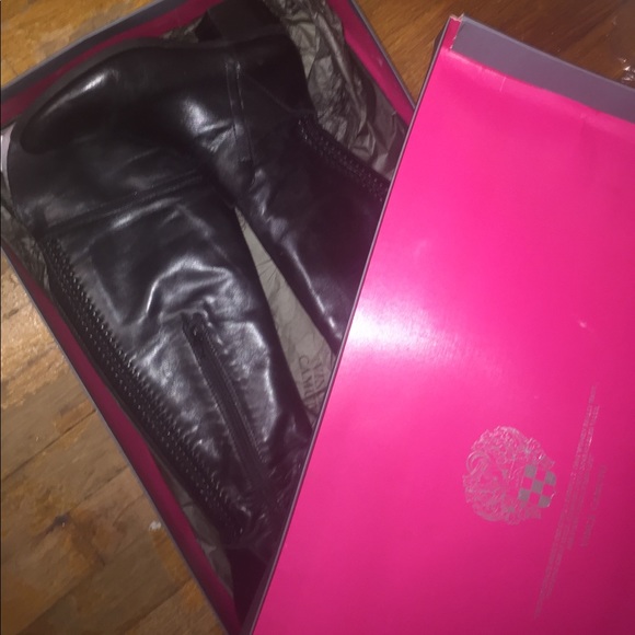 Vince Camuto Avriah Tall Leather/Suede Kitten Heel Boot | HSN Almost new Vince Camuto leather boots.