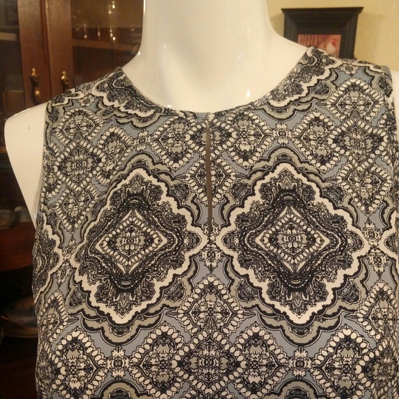 Regal Medallion Slit Neck Top - Picture 1 of 4