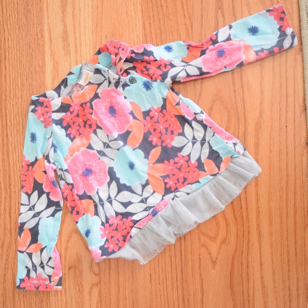 Gymboree Floral Top with SIlver Tuile