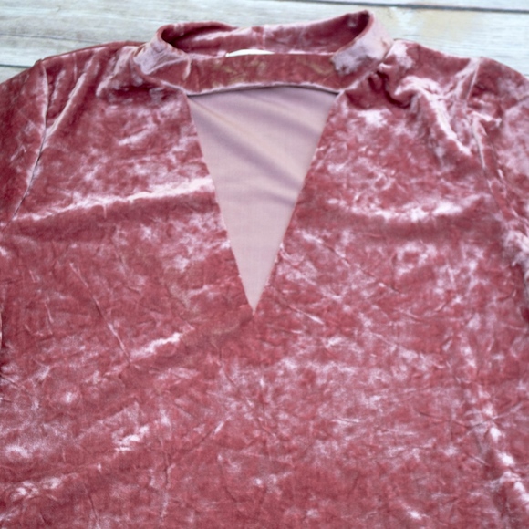 Crushed Velvet Choker Top - Picture 2 of 4