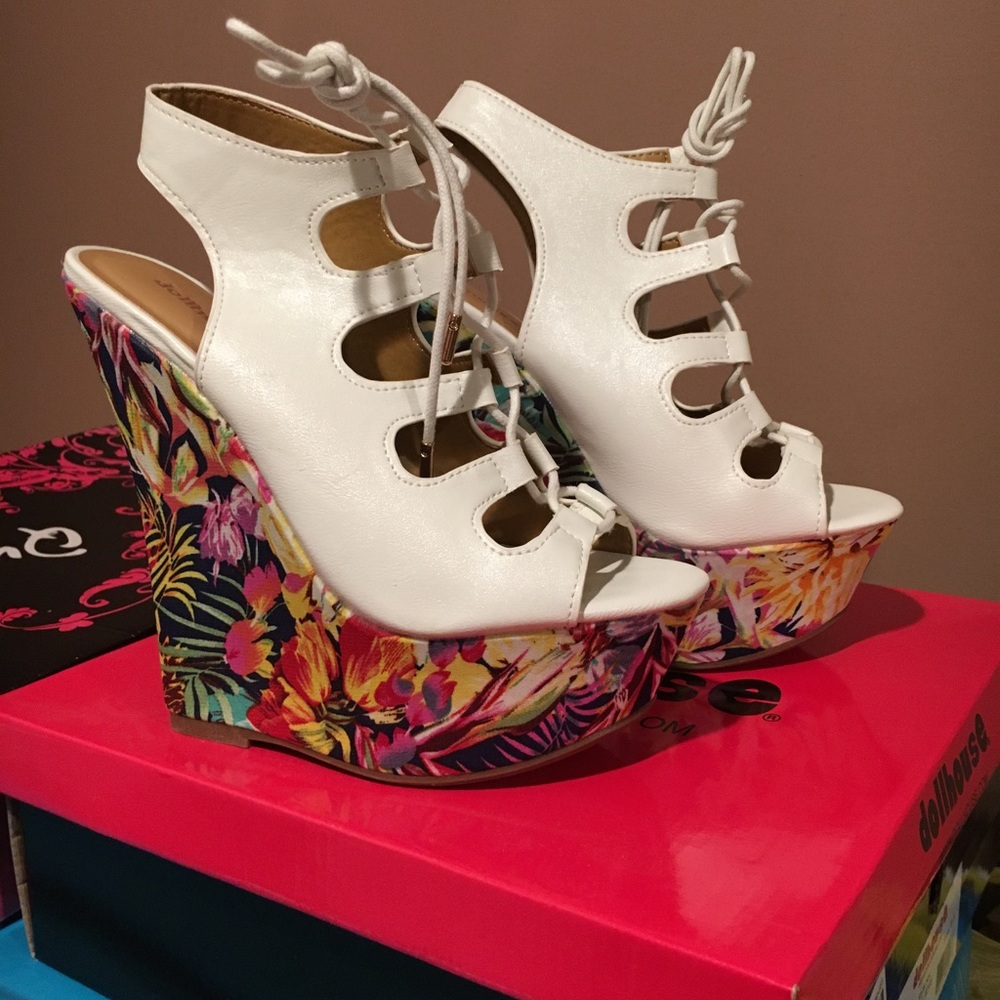 BRAND NEW - never worn Wedges.