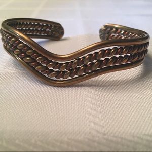 🛍Beautiful Antique Gold and Bronze Cuff Bracelet