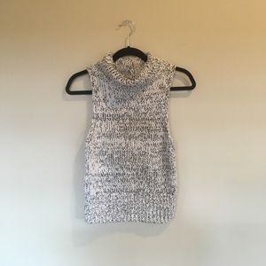 ✨Perfect early fall tank🍁