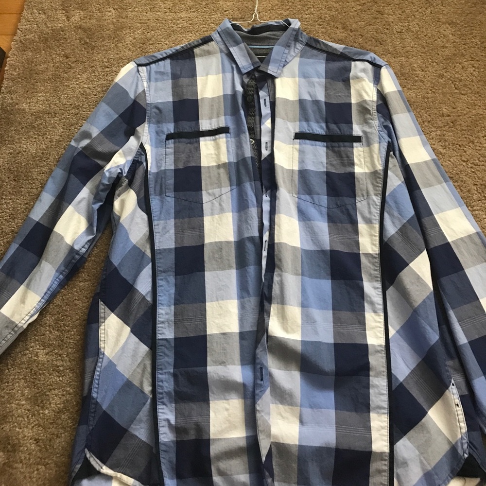 Men's long sleeve dress shirt
