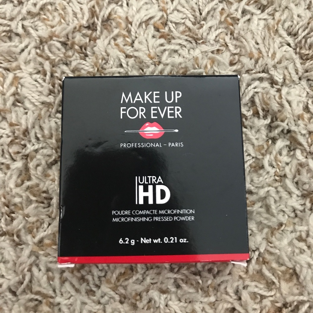 Makeup Forever Ultra HD 01 microfinishing powder