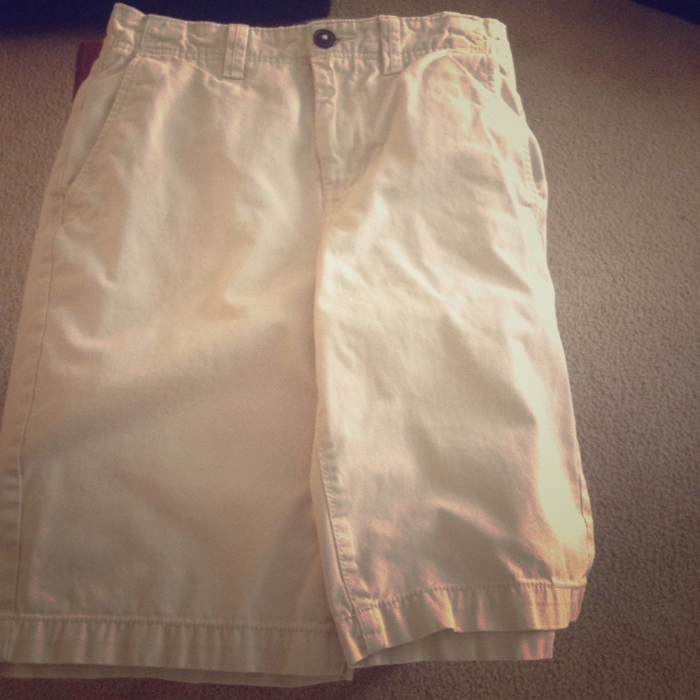 Men Khaki Shorts