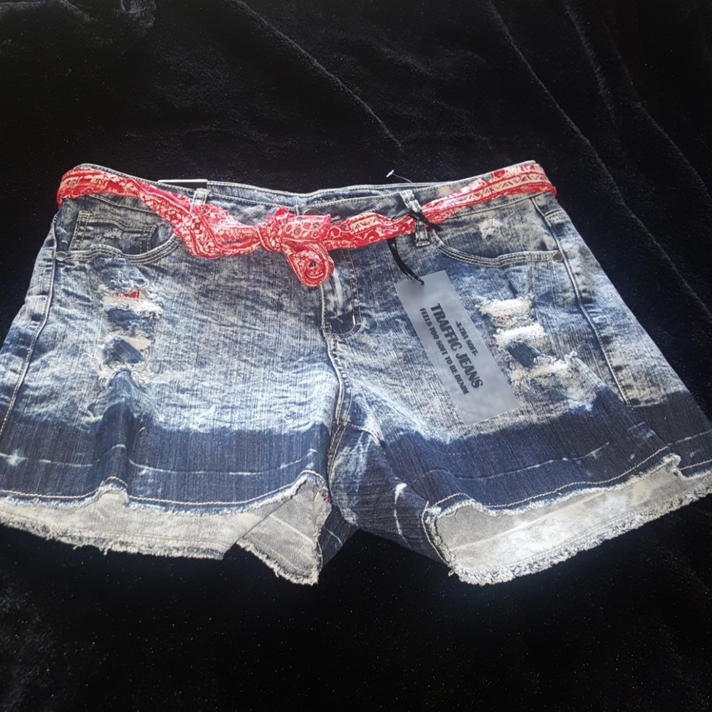 Distressed shorts