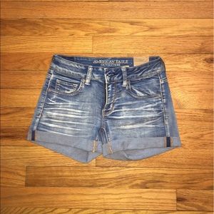 American Eagle Midi Super Super stretch shorts