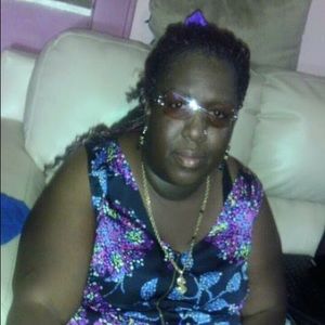 Meet your Posher, Annette