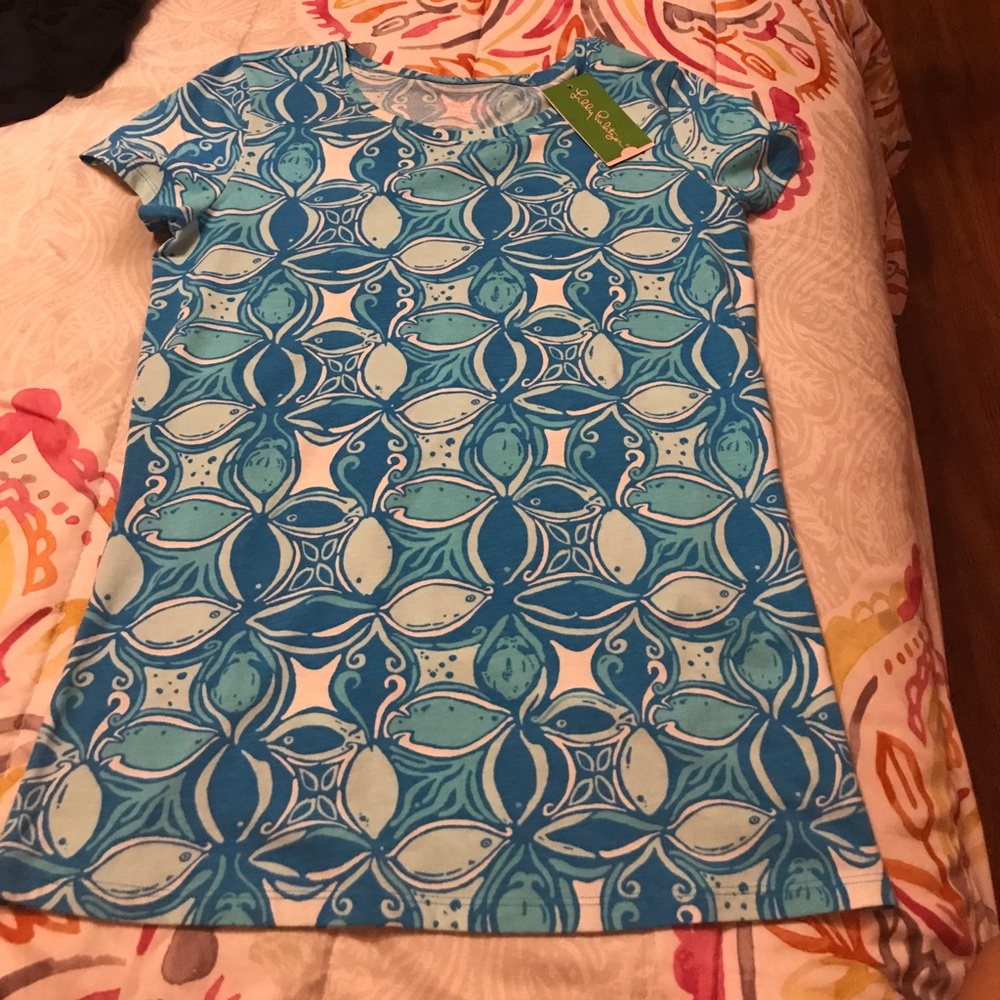 Lilly pulitzer short sleeve shirt