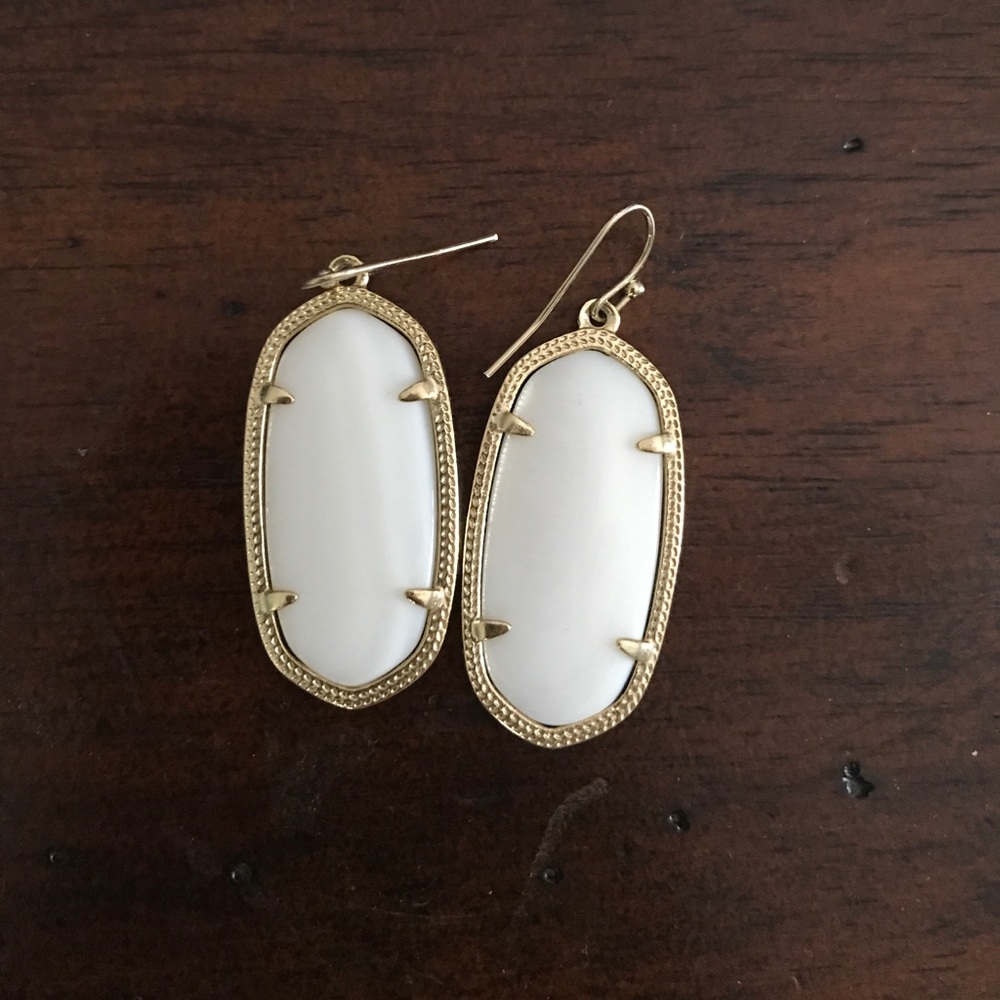 Kendra Scott Medium Drop Earrings
