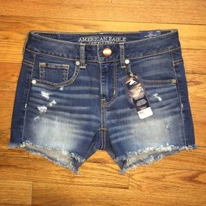 American Eagle Super Stretch Midi Low Rise Shorts