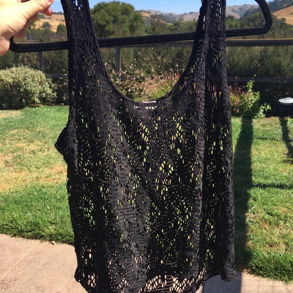Black lace tank top - Picture 1 of 3