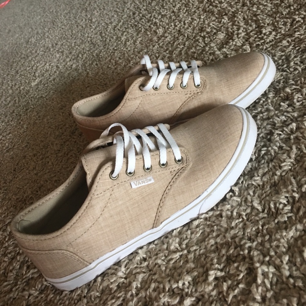 Women's vans size 6