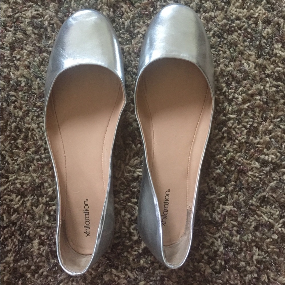 Metallic Silver Flats size 9