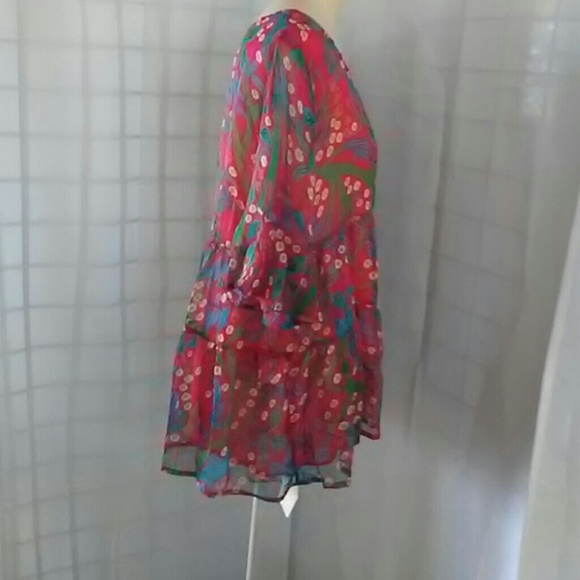 ***** Smock-like blouse. - Picture 2 of 4