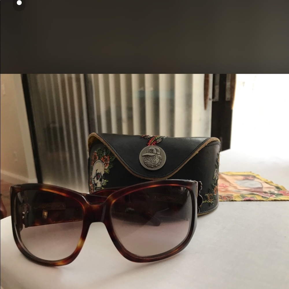 Brown framed sunglasses