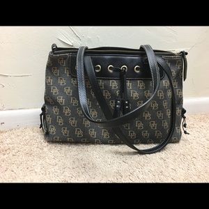 Dooney and Bourke Shoulder bag