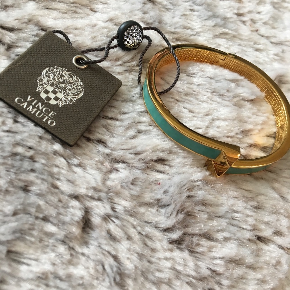VINCE CAMUTO BRACELET