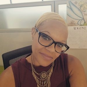 Meet your Posher, Anna renee