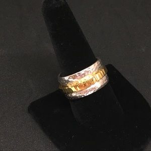 Silpada Spinner Hammered Band Ring- 9