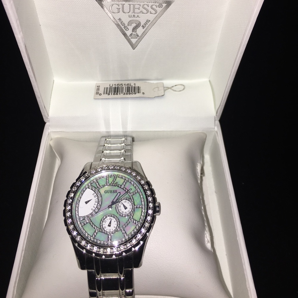 Guess Watch