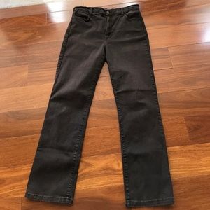 NYDJ Brown straight legs jeans. Spandex cotton.