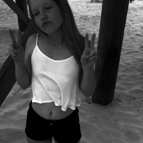 Meet your Posher, Natalie - Picture 1 of 1