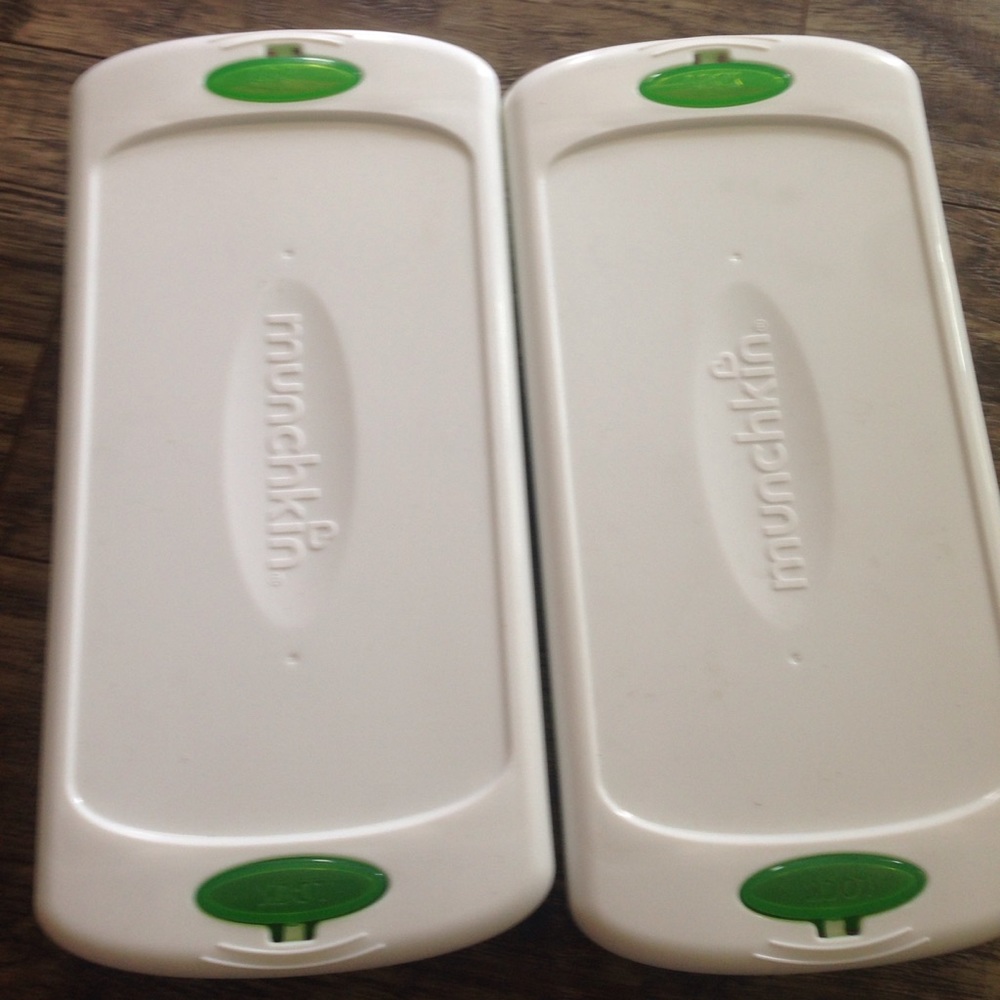 Munchkin baby food trays
