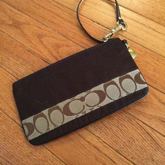 Coach Wristlet - Picture 3 of 3