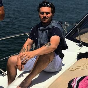 Meet your Posher, Nicholas