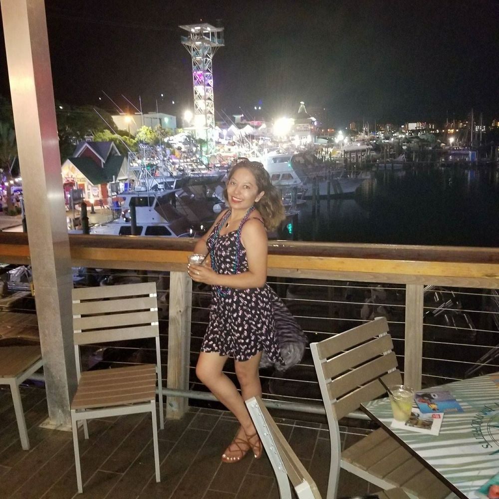 Meet your Posher, Anahi