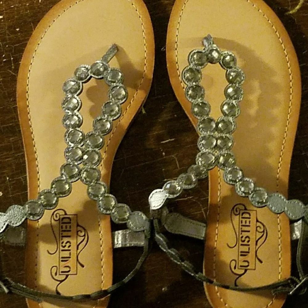 Silver/Gray Rhinestone Flat Buckle Sandles