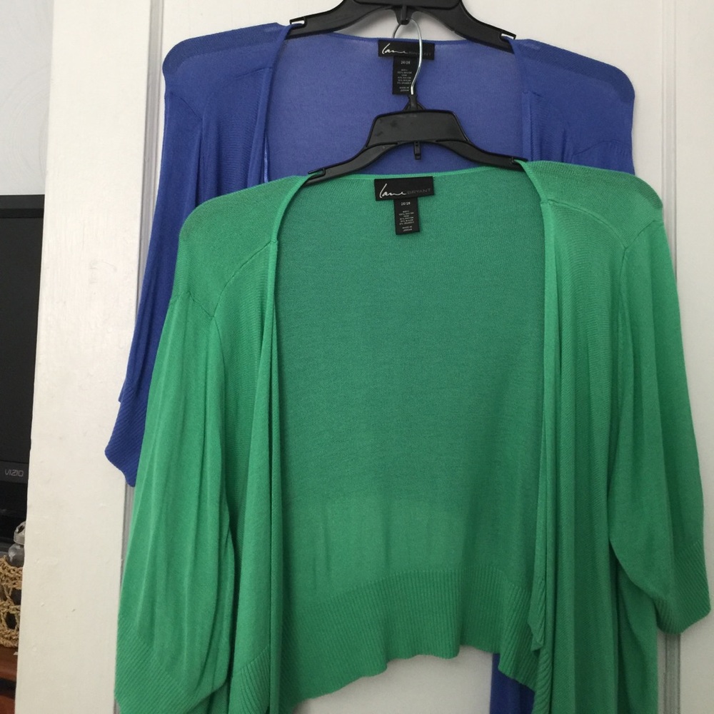 EUC 2 LANE BRYANT SHRUGS PERWINKLE/Royal blue & gr
