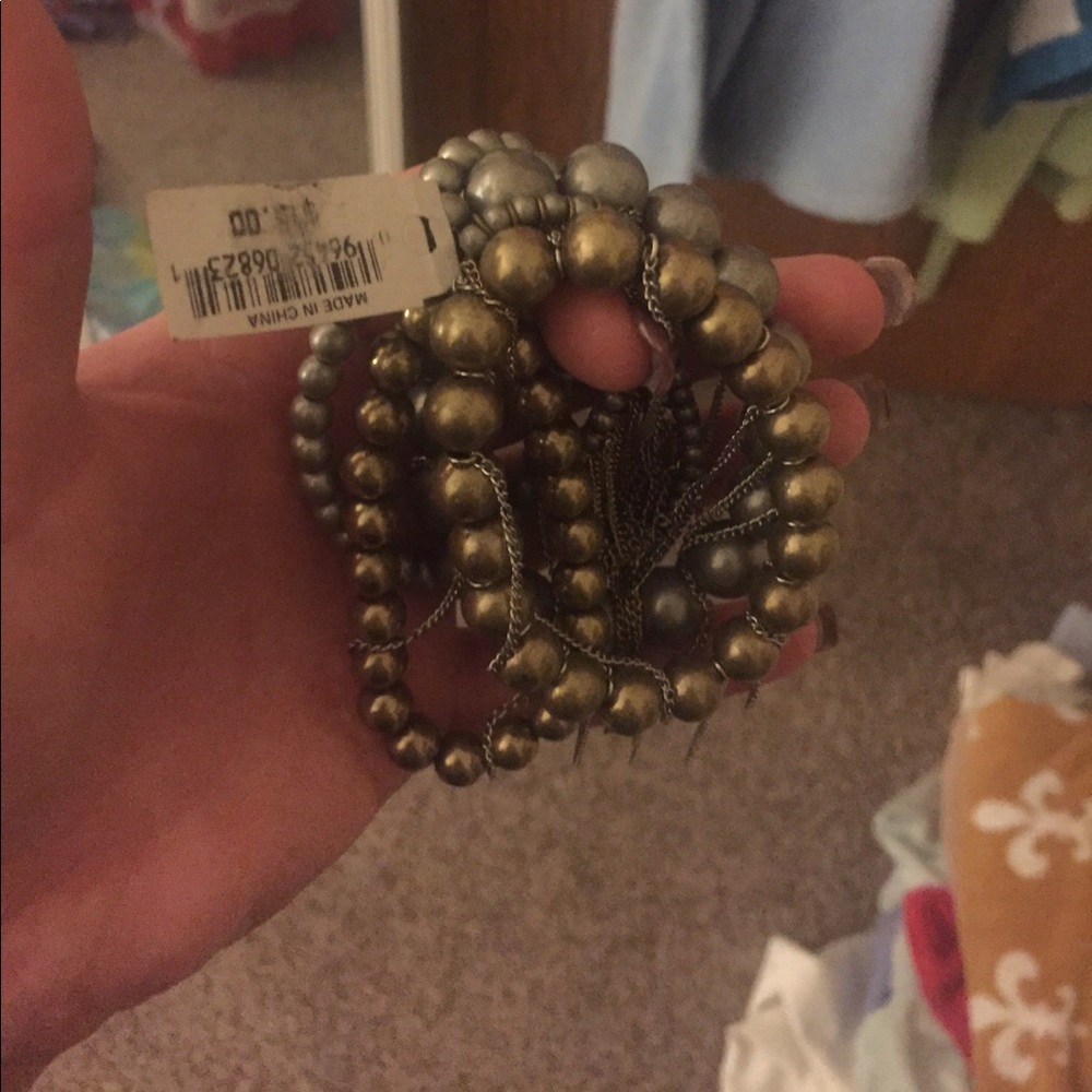 Connected bracelets all in one