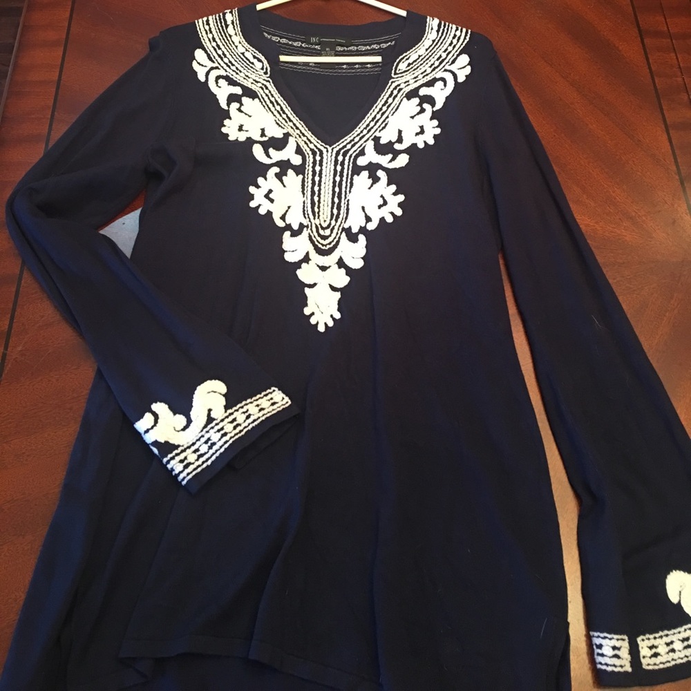 Blue and white tunic sweater