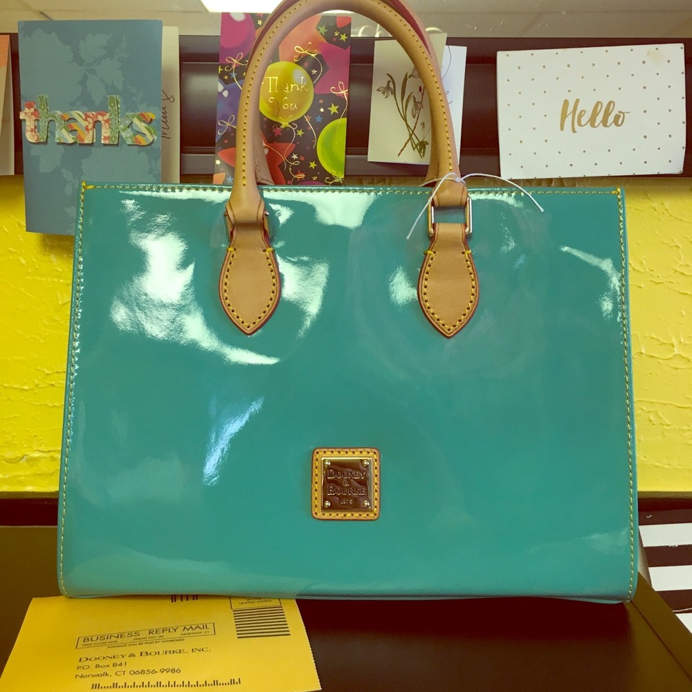 Dooney & Bourke bag