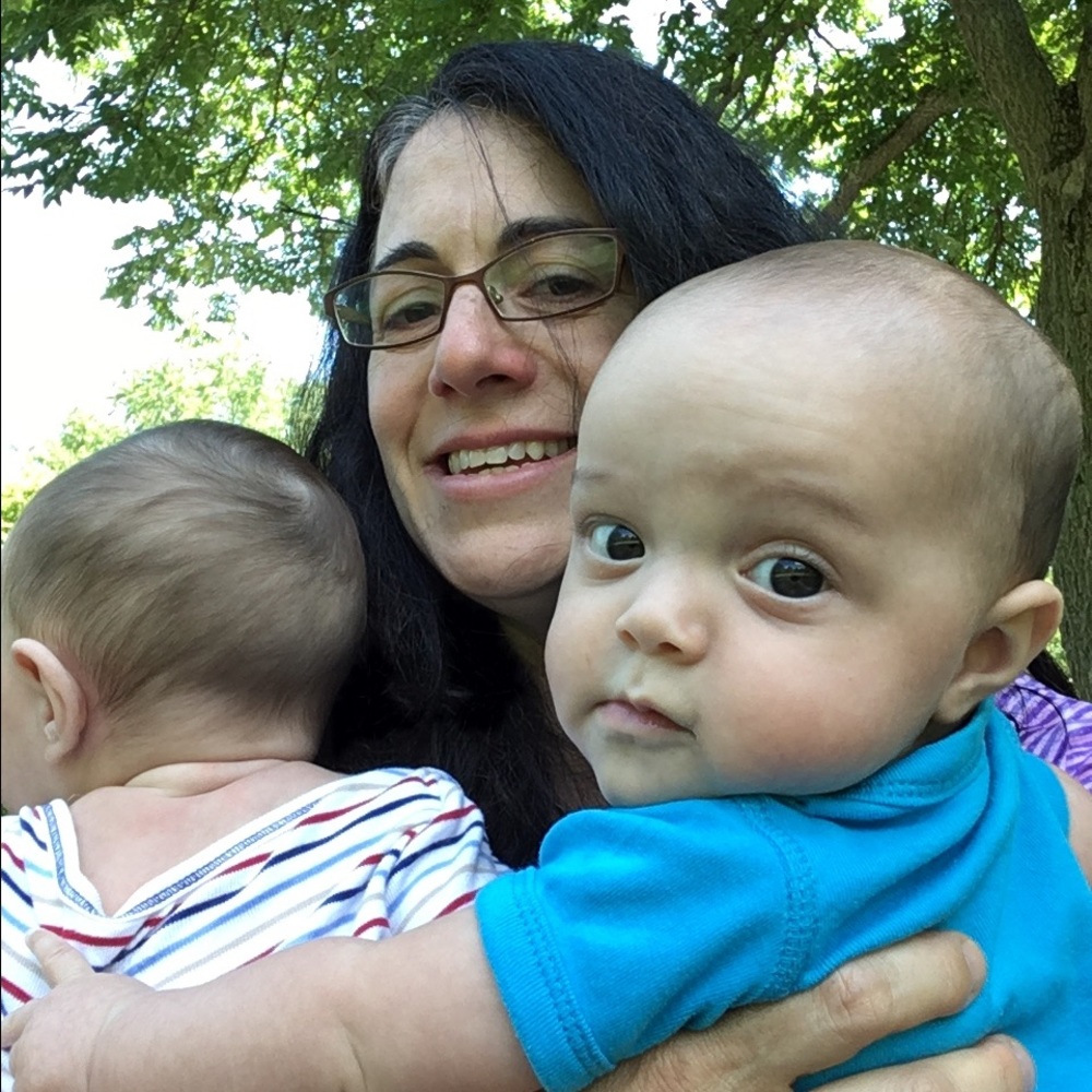 Meet your Posher, Elana