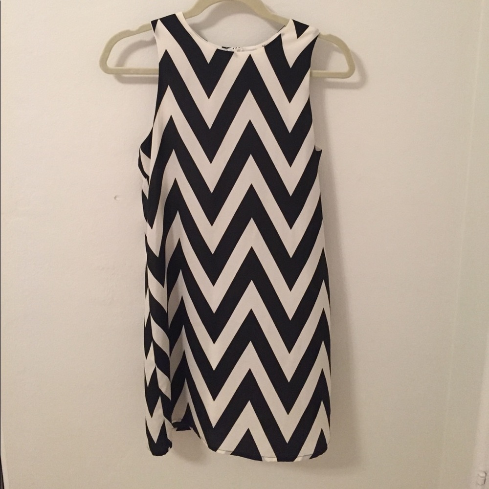 Women's dress