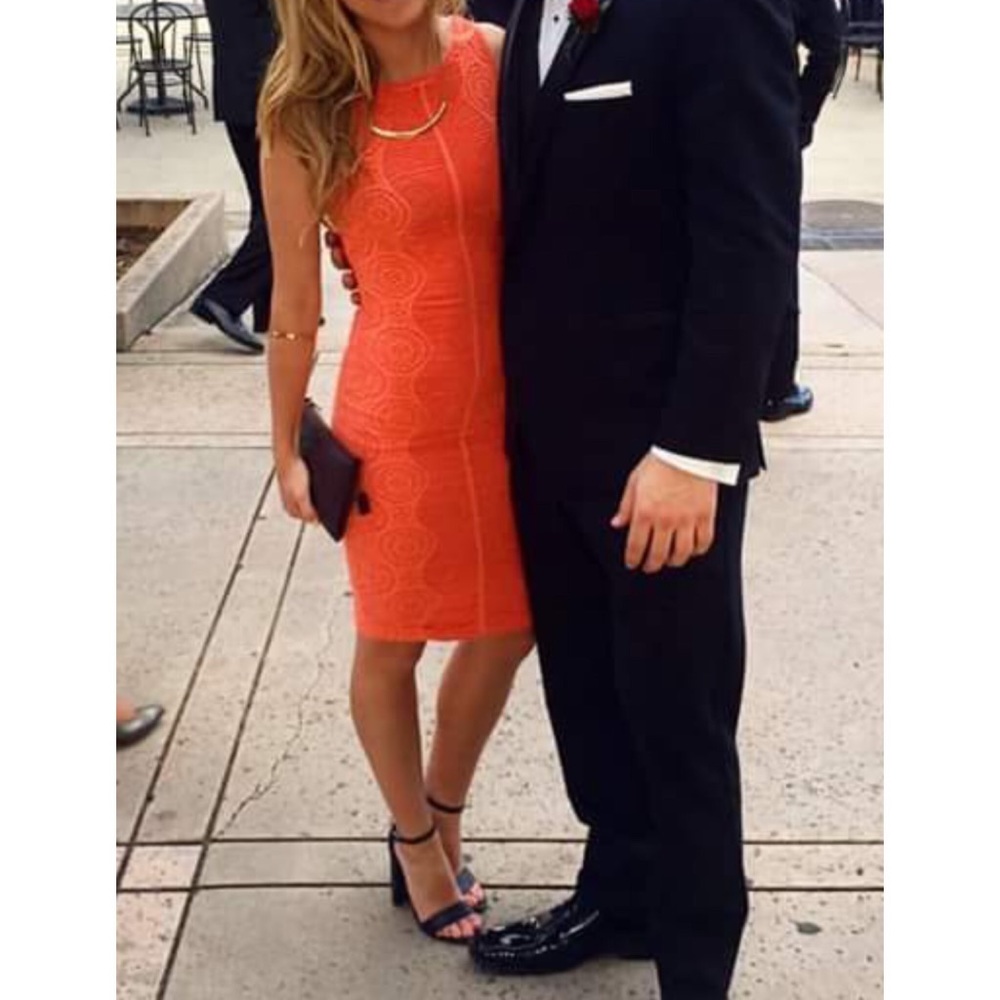 Coral midi bebe dress