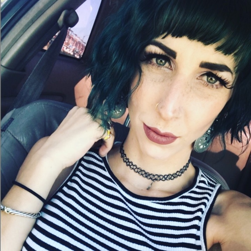 Meet your Posher, Marcella