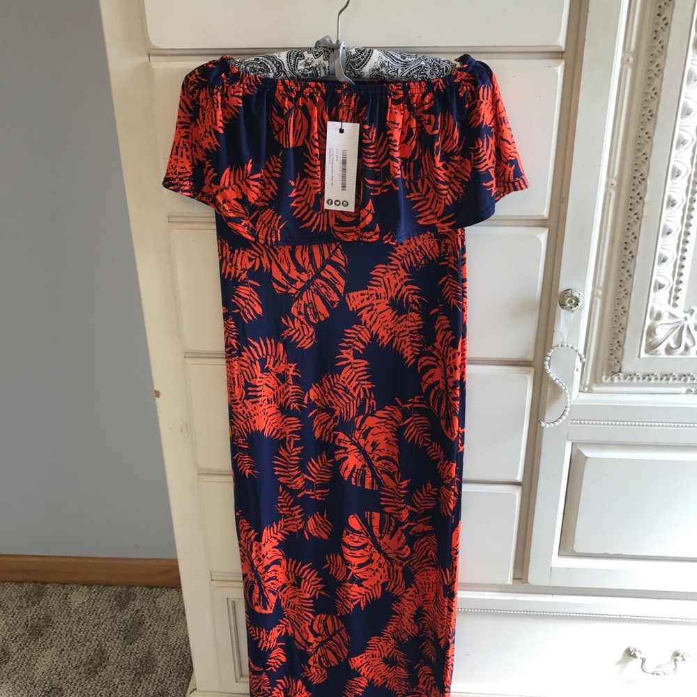 NEVER WORN lily palm maxi