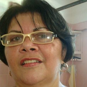 Meet your Posher, Dulce maria