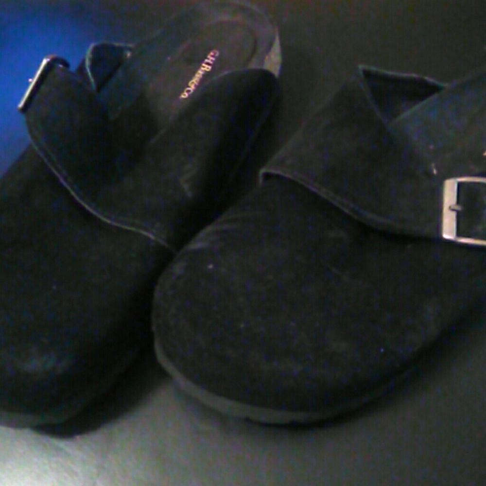 Bass Clogs
