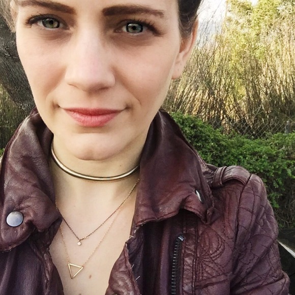 LAST ONE! Delicate Open Triangle Necklace - Picture 2 of 5