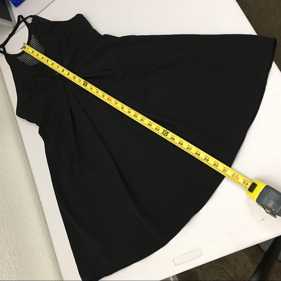 19 COOPER Halter Cut out Dress - Picture 6 of 7